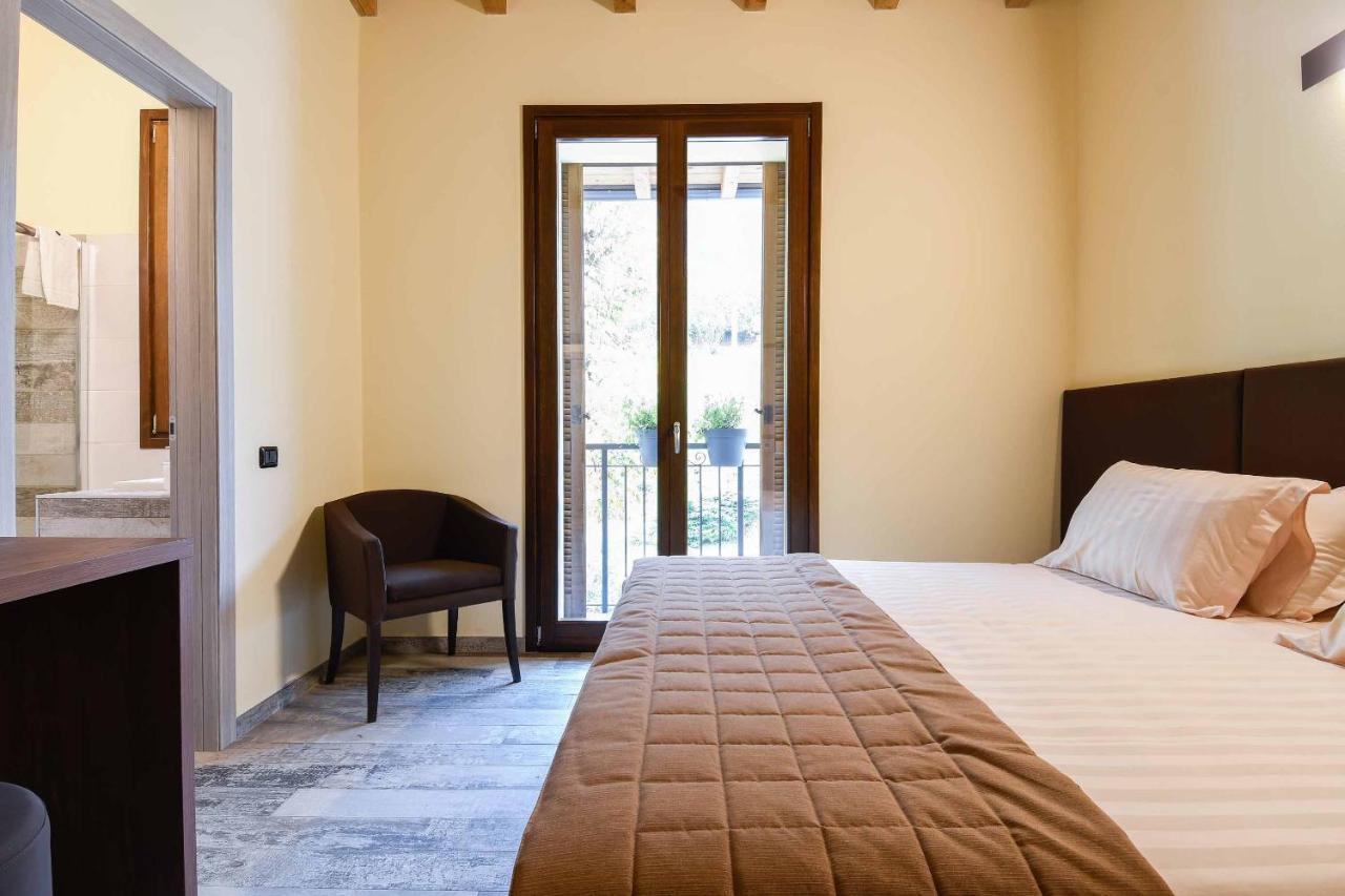 Agriturismo Ippolita Lucchetti Cene Luaran gambar
