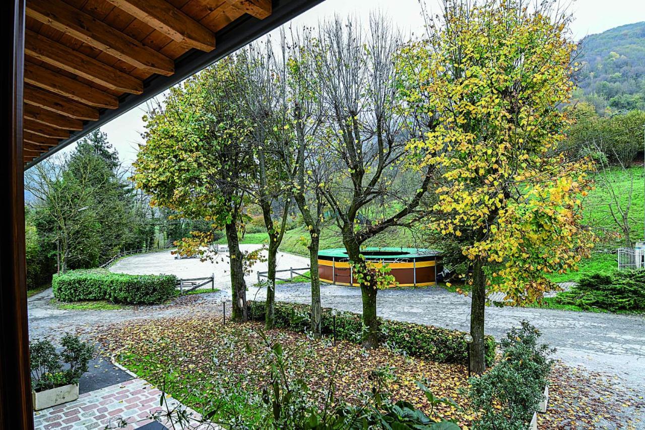 Agriturismo Ippolita Lucchetti Cene Luaran gambar